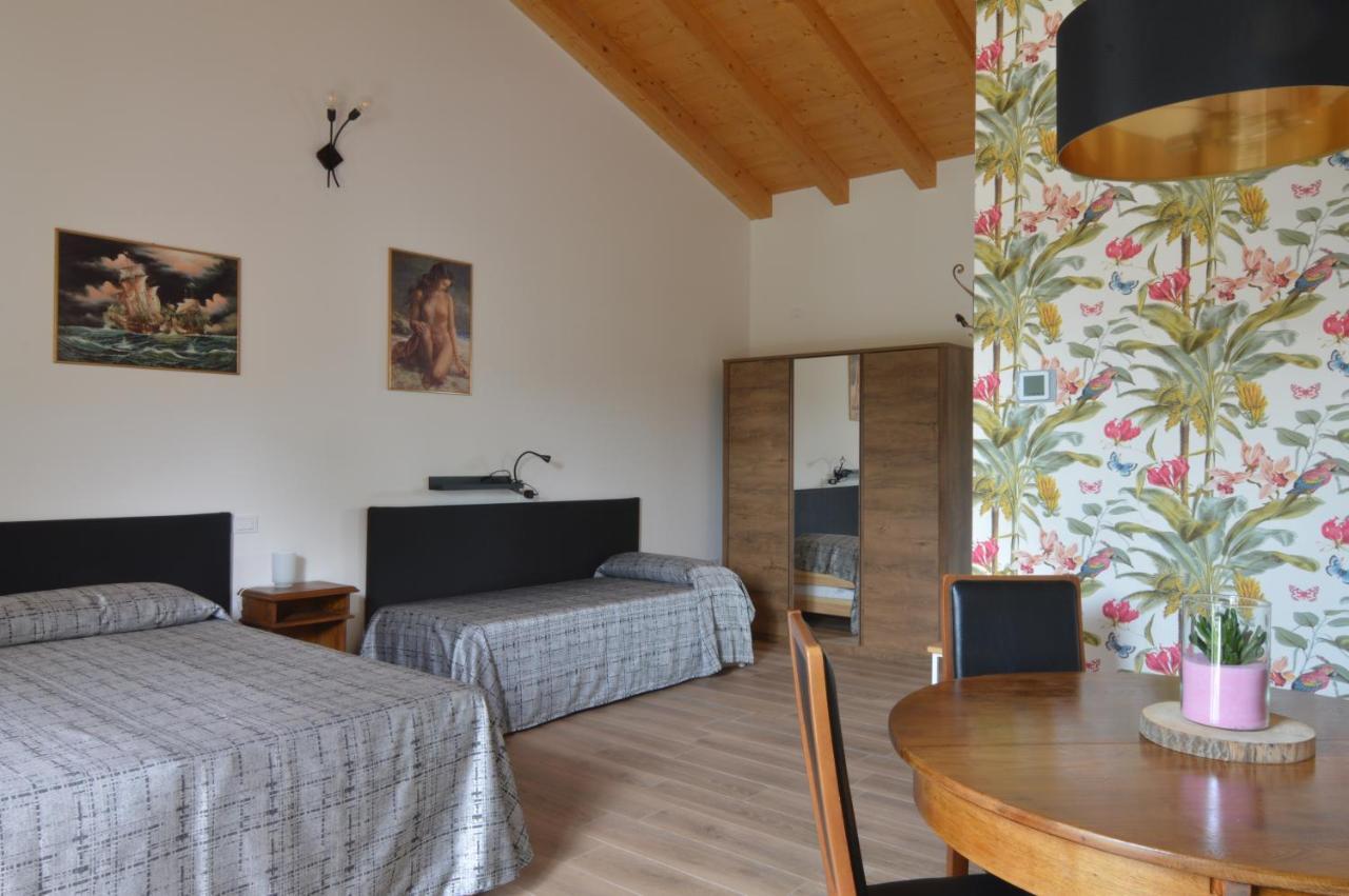 Agriturismo Pepe Rosa Rivoli Veronese Exterior photo